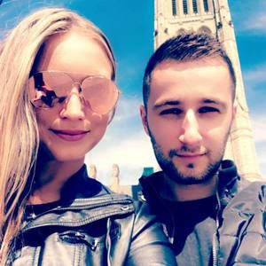 Meet your Posher, Ashly